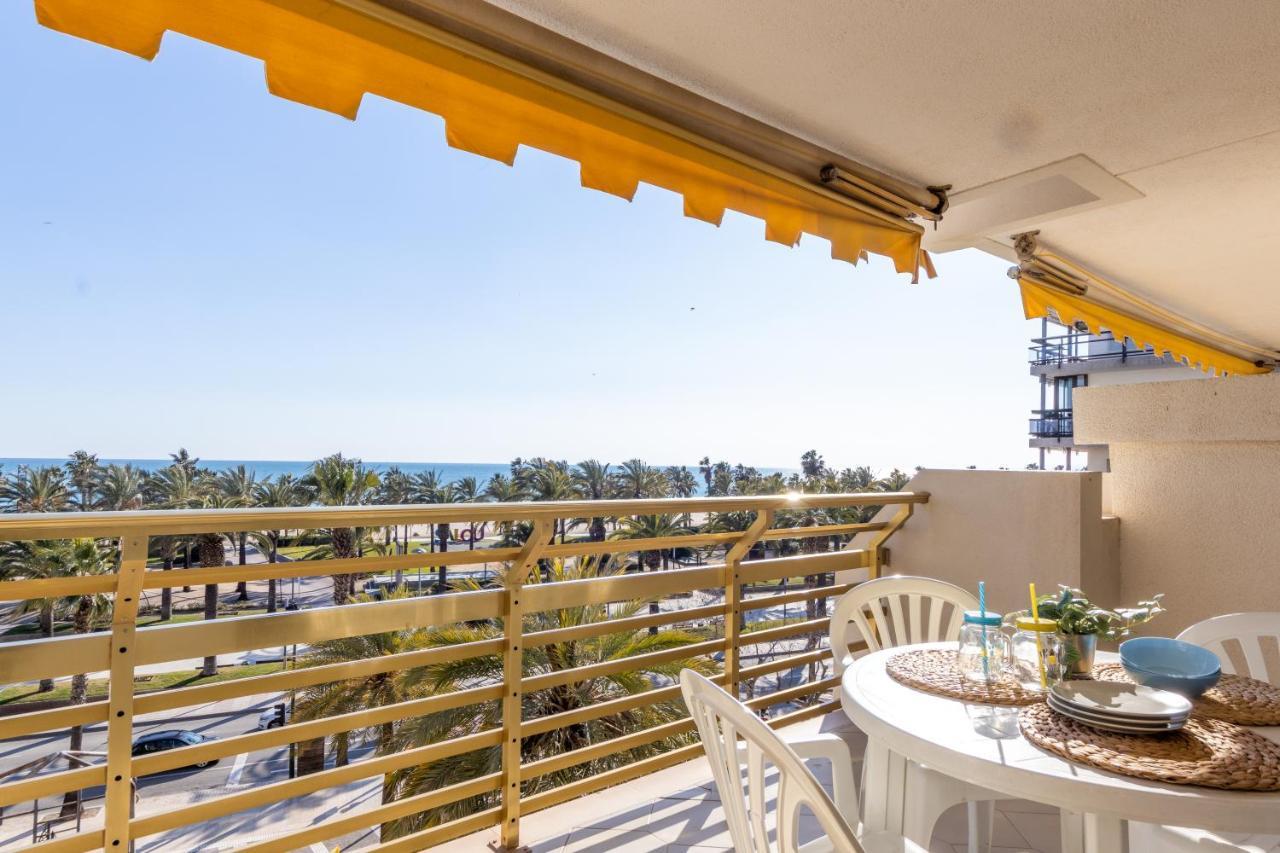 Апартаменти Novelty Con Vistas Al Mar Салоу Екстер'єр фото