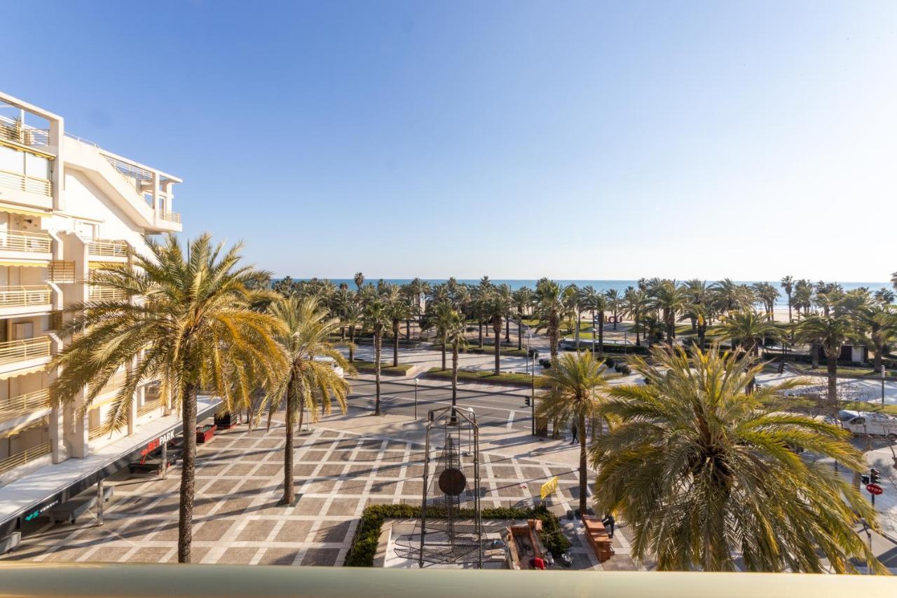 Апартаменти Novelty Con Vistas Al Mar Салоу Екстер'єр фото